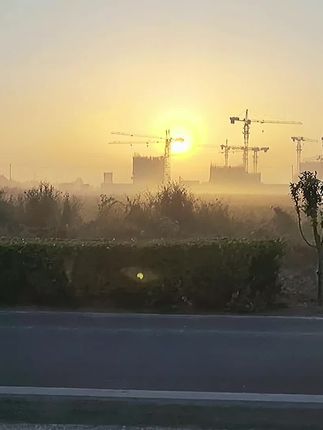 #上热门🔥 #沿途风景 泰戈尔说,有一个清晨我扔掉所有的昨天,从此我的脚步就轻盁了。日出的美好。在于它是新的一天开始。