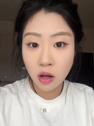 全网寻找今天上午万达商场的小姐姐看到联系我一下谢谢 #寻人
