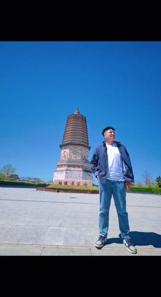 我能扛起什么责任 我是个溜肩啊~🥰 #文案