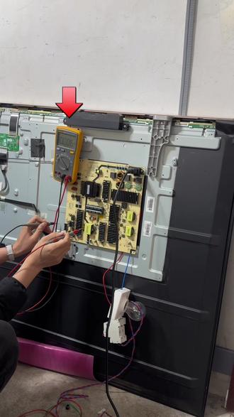 创维电视75寸 不开机 演示维修过程。#家电维修