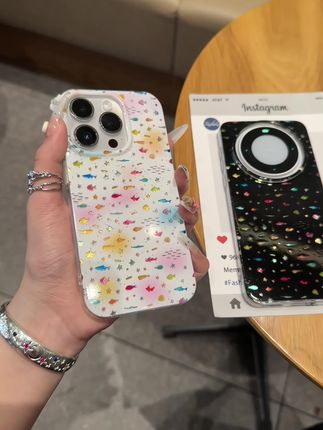 好姐妹 如果我艾特你 你会跟我一起用这个发光彩鱼手机壳叭!#这个手机壳真的长在我心巴上了