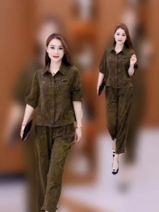 #红人之夜红人高光造型 #引领时尚潮流 #气质女神穿搭 #优雅气质 #高贵优雅 @DOU+小助手 @DOU+上热门