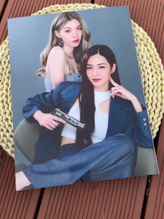 又帅又美!可盐~可甜~这本纪念册真的不要太好看!!啊啊啊 🥰今天也是美的超标的邝邝🥰#邝玲玲 #lingorm #linglingkwong #泰星 #又美又飒