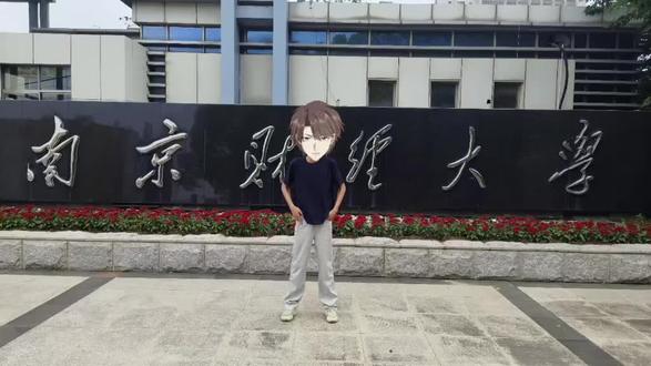 我叫陈英俊,汉升嘛,英文字母handsome,就是英俊的意思 #不认真的雪 #我真没想重生啊 #陈汉生
