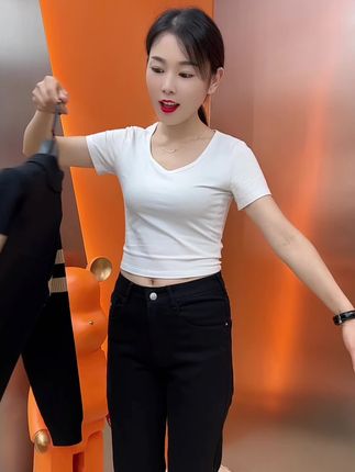 男士秋季新款针织开衫外套,休闲商务两不误,轻松应对各种场合#品质男装#针织开衫 #男士外套