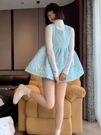 早秋秀场抄作业告别路人感#美肤袜#光腿神器#显高显瘦显腿长 #穿搭小心机 #藏肉显瘦穿搭