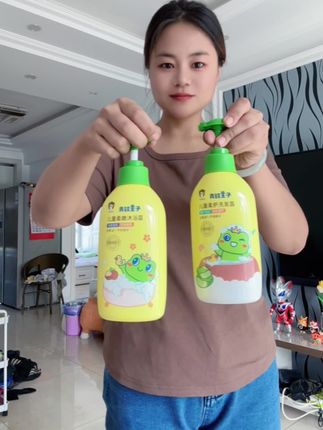 儿童二合一沐浴露方便好用一瓶就可以了洗完澡皮肤滑滑香香的宝宝的最爱#青蛙王子二合一沐浴露#洗护用品 #便宜好物 #宝宝用品 #实惠