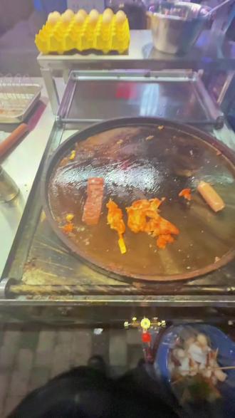 沃尔玛这几天不让摆 要吃的宝子们十号来吃#烤炉鸡蛋灌饼 #外酥里嫩 #先煎后烤