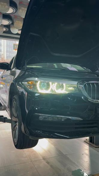 宝马5系这种情况非常危险!高速途中提示冷却液缺失,发动机过热警告⚠️#宝马5系故障 #汽车维修 #宝马漏水 #宝马通病 #豪华车精修