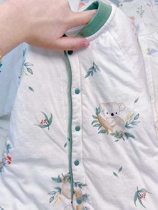 低温天气必备薄棉,软软糯糯太舒服了#面料柔软舒适 #柔软亲肤 #保暖又好看 #降温穿搭主打一个时尚保暖 #保暖不臃肿