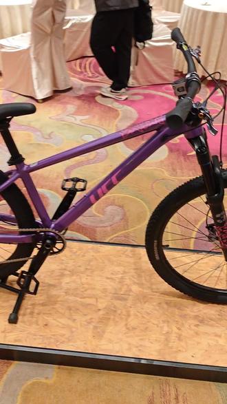 UCC土坡山地车,UCC火狐,车子关联捷安特山地车,美利达山地车,博瑞斯土坡车,喜德盛土坡山地车