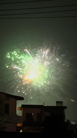 拍烟花一定要把曝光拉下来呀#新年快乐 #除夕