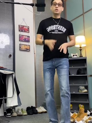 新款美式高街复古蓝牛仔裤春夏款直筒微喇显瘦修身弹力长裤#谁穿谁好看