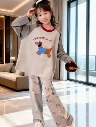 女童卡通可爱家居服2025新款甜美洋气女孩长袖长裤两件套睡衣舒适#面料柔软舒适。