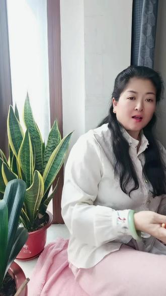 看手机的你,是哪个属相#看过来#评论区