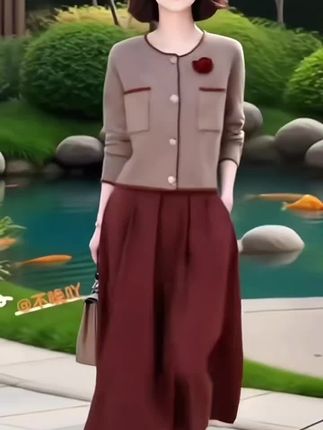 2025春秋新款圆领短款外套半身裙套装韩版设计感时尚洋气减龄两件套#时尚减龄穿搭 #谁穿谁漂亮