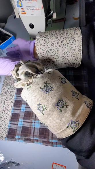 双面袖套的教程来了,姐妹们快给自己做几副吧#手工diy #手作 #缝纫 #双面袖套