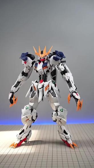 蚀月文化芬里尔狼王1/100拼装模型!国模T0级丝滑组合度,双脊背形态+机械联动,配件拉满含合金锤矛还带特典!#高达模型 #拼装模型 #模型 #有男生会拒绝这个玩具吗 #大人也要玩玩具