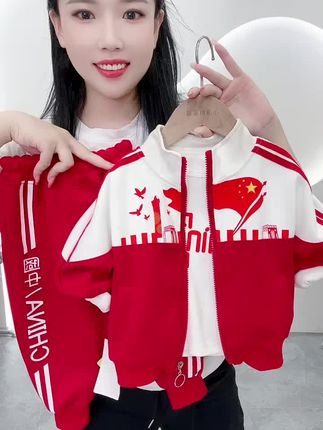 儿童中国红运动三件套#高品质童装 #儿童运动三件套 #儿童运动套装