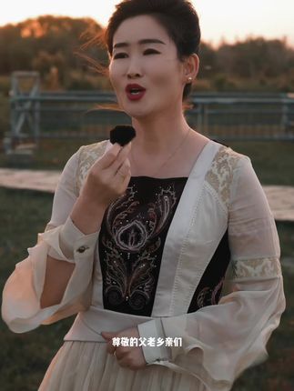 《诗韵中秋 家国同心》迎中秋系列活动暨吐尔昆·沙依提新诗集《我爱我的盐之乡》发布会,欢迎您莅临!#柯尔克孜 #小羊丢了 #柯尔克孜歌曲 #抖音小助手 #哈拉峻