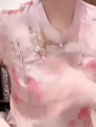 #短袖上衣 巨好看的两件套女夏装2025超火减龄新中式国风短袖上衣休闲裤套装 #面料柔软舒适 #谁穿谁好看 #时髦精 #新中式短袖上衣