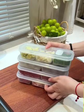 只要一个缝隙就能塞下的保鲜盒真是太实用了#保鲜盒 #厨房好物 #食物保鲜 #好物推荐🔥