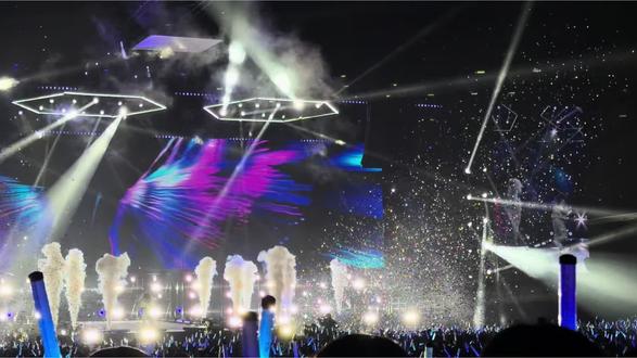 给宝宝跳嗨了🤓#袁一琦长沙生日演唱会 #发一段你担的演唱会大屏 #袁一琦 #演唱会打卡回忆 #现场版live