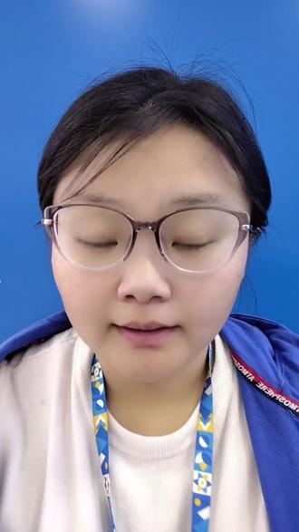 2026山东省考笔试分差已出,看完你就知道:面试才是定乾坤的关键!
今年山东绝大多数岗位,分差集中在1-3分,5分以内占比超八成,甚至大量岗位分差不到1分。记住核心规则:笔试40%、面试60%,面试1分=笔试1.5分。笔试落后3分,面试多拿2分就追平;落后6分,面试超4分直接逆袭。
别被排名吓到,山东面试高分密集、翻盘常态化,守擂的不敢松懈,逆袭的大有机会。现在拼的不是笔试分数,是表达、逻辑、临场状态。一道题答出彩,就能拉开差距;一次流畅作答,就能锁定上岸。
不管你是第一守擂,还是末尾翻盘,从今天起,把状态拉满、把答题练透。2026山东上岸,面试见真章,下一个上岸的就是你~
#聊城新途径张萌 #聊城公务员面试#聊城公务员考试 #山东公务员 #山东公务员笔试成绩 #山东公务员面试名单