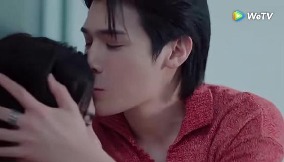 提提蓬你也太开心了吧#福福桃桃 #泰星 #绝配