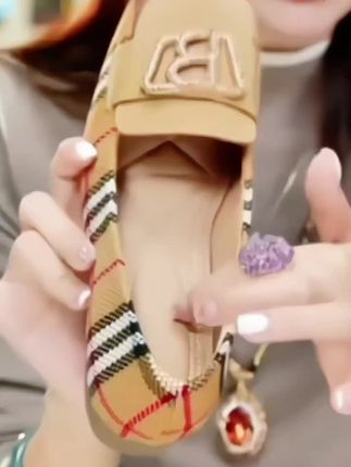 #英伦风钻单鞋#软底软面单鞋女 #休闲又百搭 #上脚超级舒服
