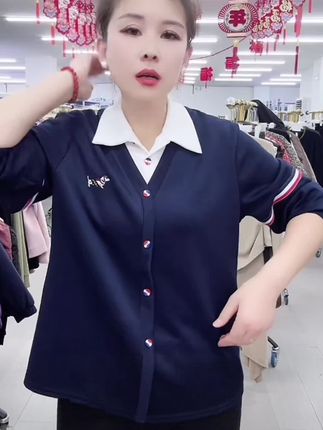 #休闲百搭 #假两件上衣