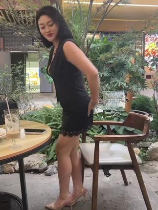 微信已经没有我期待的信息了,而赚钱和变好终将成为我时间的全部#好不好看你们说了算 #随意摇摆带来好心情