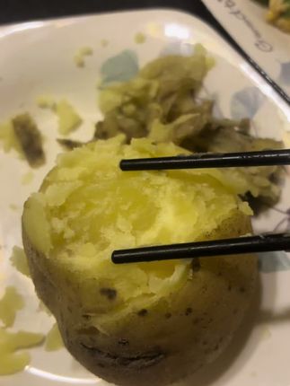 甘肃定西的黄金土豆,蒸出来爆皮开花,土豆皮都是自然月落的。沙沙面面的口感入口即化,有浓郁的薯香味!#优质农产品 #口感特别好 #粗粮 #土豆