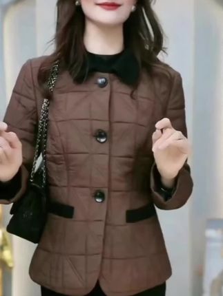 时尚棉服外套女 #秋冬新款 #面料柔软舒适 #新款气质妈妈装 #百搭保暖棉衣 #轻薄短款棉服