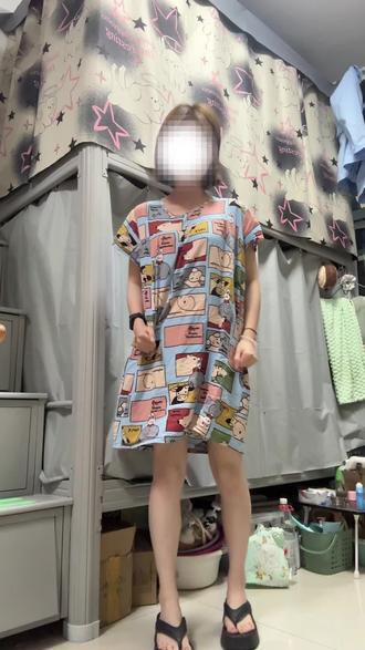 出去被要链接了 #真实生活分享计划 #女大穿搭日常 #拼多多裙子推荐 #pdd衣服测评 #被要链接的衣服