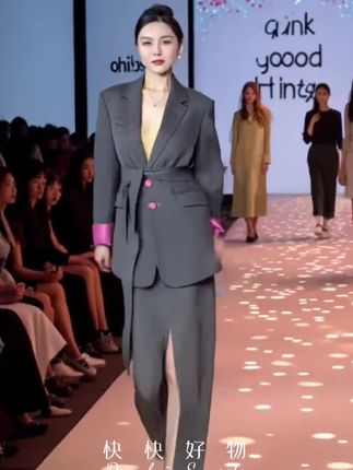 #高级感穿搭 #气质穿搭 @DOU+小助手