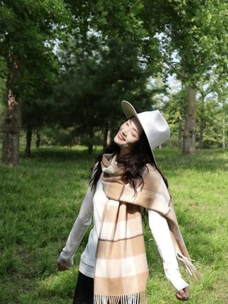 #今日穿搭 #出游穿搭 #阿玛施穿搭 #秋日穿搭 #随心而悦live起来 @DOU+小助手