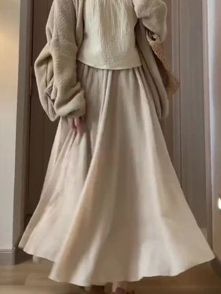 #小个子穿搭 #早秋穿搭公式来了 #早秋不费力显贵穿搭 #减龄气质 #张予曦毕雯珺真拍了红裙抱