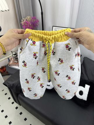#高品质童装 #萌宝穿搭 #春秋新款 #潮童穿搭 #裤子穿搭