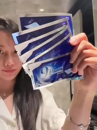 大黄牙这个牙贴真得备上!!笑起来都自信啦 #牙黄 #牙贴 #牙齿美白 #白牙神器 #平价好物