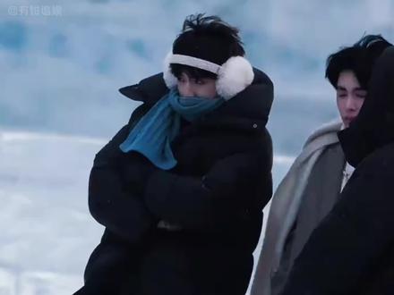 东北一趟给刘耀文冻成冷冻小丸子了#刘耀文