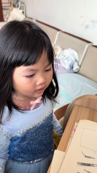 #自制安静书 #安静书 #手工diy#玩具
嘻嘻医生👩🏻⚕️接生日常