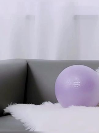 普拉提小球加厚瑜伽球防爆产后训练健身小球瑜伽小球塑形环保迷你#运动好物 #瑜伽球 #瑜伽