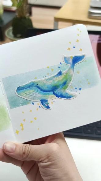 画画的时候总觉得,所有的烦恼都会被这样的温柔化解
愿这只小鲸鱼能带给你一整天的好心情,也愿你总能在生活里找到属于自己的治愈时刻呀~#油画棒 #油画棒教程 #新手绘画教程