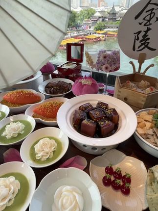 来南京不来这家你糊涂啊!!!!#南京美食 #南京小吃#南京美食攻略#南京旅游#秦淮河