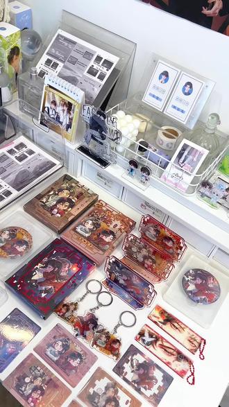 #天官赐福 怎么办Q版的小脸蛋好想捏捏啊!萌鼠了萌鼠了!!