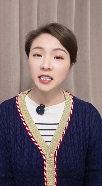 春秋五霸之:春秋版“唐吉诃德”------宋襄公
提到宋襄公,你脑海里会想起哪个人物呢?我会想到那个骑着一匹瘦马,叫做唐吉坷德的没落骑士。宋襄公和唐吉诃德一样,秉持着一套过时的“骑士精神”,在一个不讲规则的时代坚持着自己的原则,最终上演了一出既好笑又悲壮的“春秋版唐吉诃德传”……#春秋战国 #春秋五霸 #历史人物 #历史 #读书分享