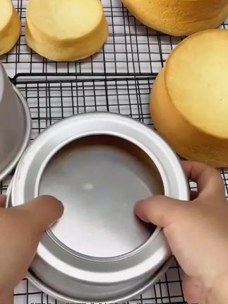 烘焙阳极加高圆形活底蛋糕模具戚风蛋糕模防粘心形做慕斯家用商用#蛋糕模具 #蛋糕模具推荐 #戚风蛋糕模具 #圆形蛋糕模具