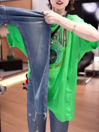 牛仔破洞烟管裤#显高显瘦 #休闲百搭 #显瘦牛仔裤 #夏季穿搭