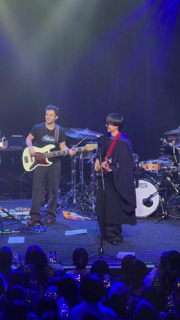 🩵谢谢daniel谢谢wave to earth 这版blue很特别
#yungkai #yungkaiblue #wavetoearth #抖抖好生活 #星动营业中